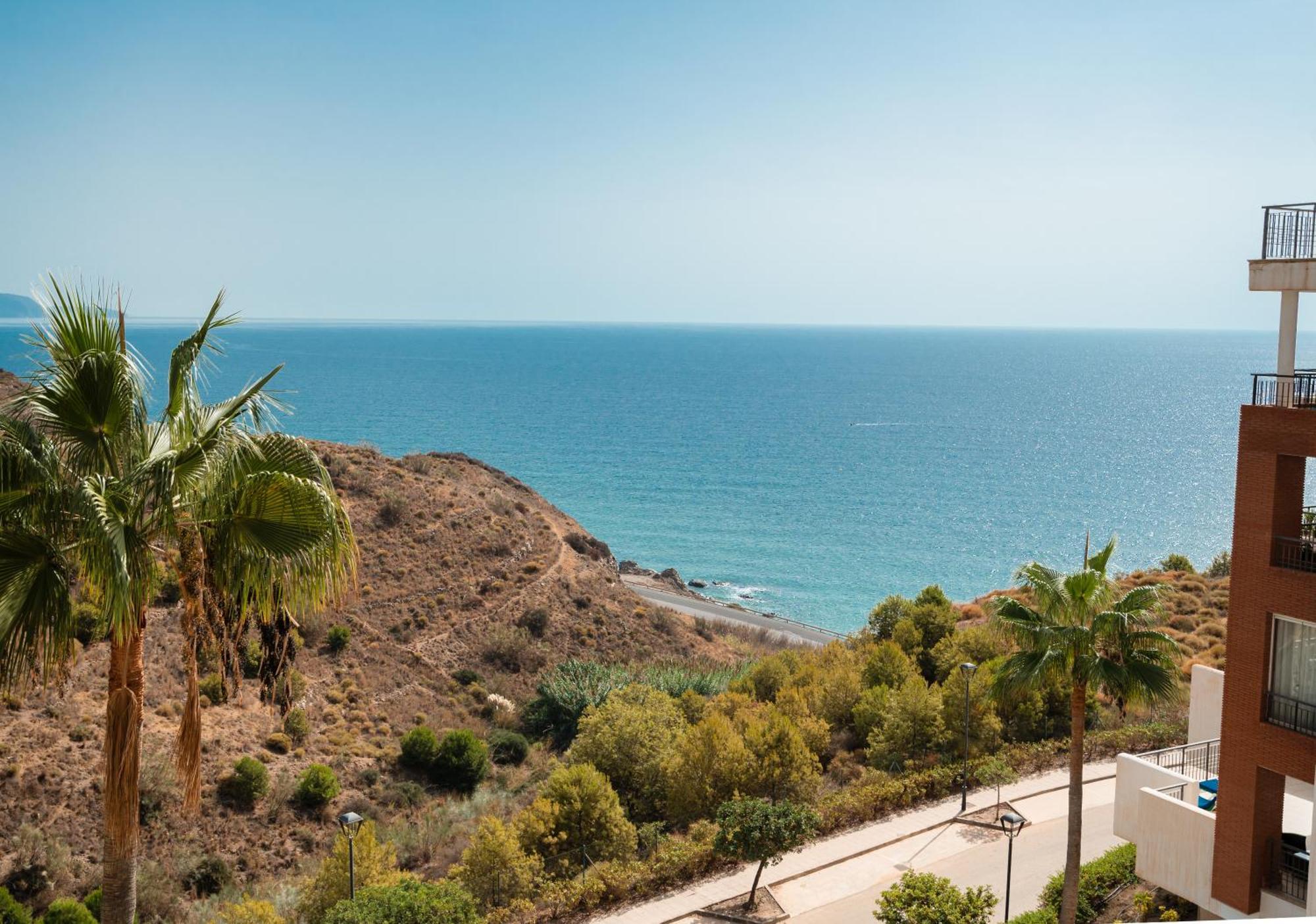 Apartamento Con Impresionantes Vistas Al Mar Torrox Bagian luar foto