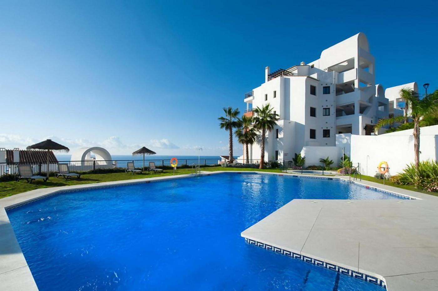 Apartamento Con Impresionantes Vistas Al Mar Torrox Bagian luar foto